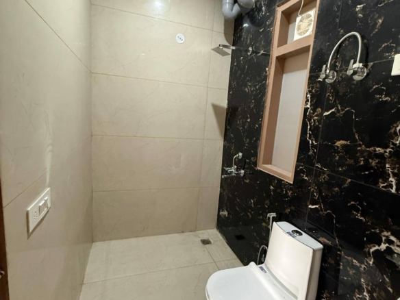 Premium 3 BHK Apartment | Sector 52, Gurgaon Fully Furnished | Ready to Move Prime Location