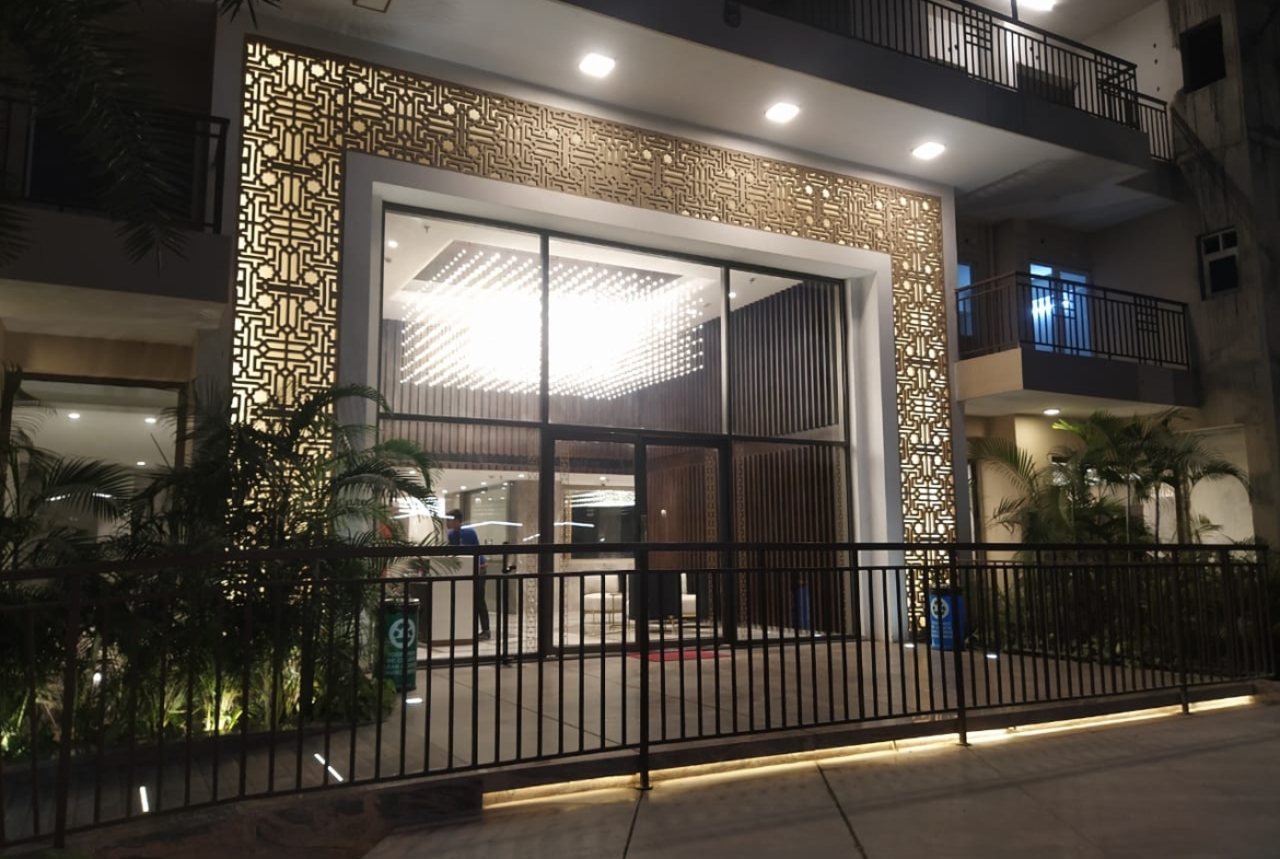 !!…Flat…for…Rent…!!