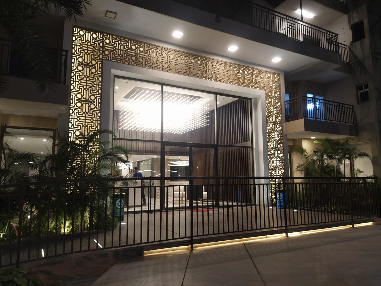 !!…Flat…for…Rent…!!