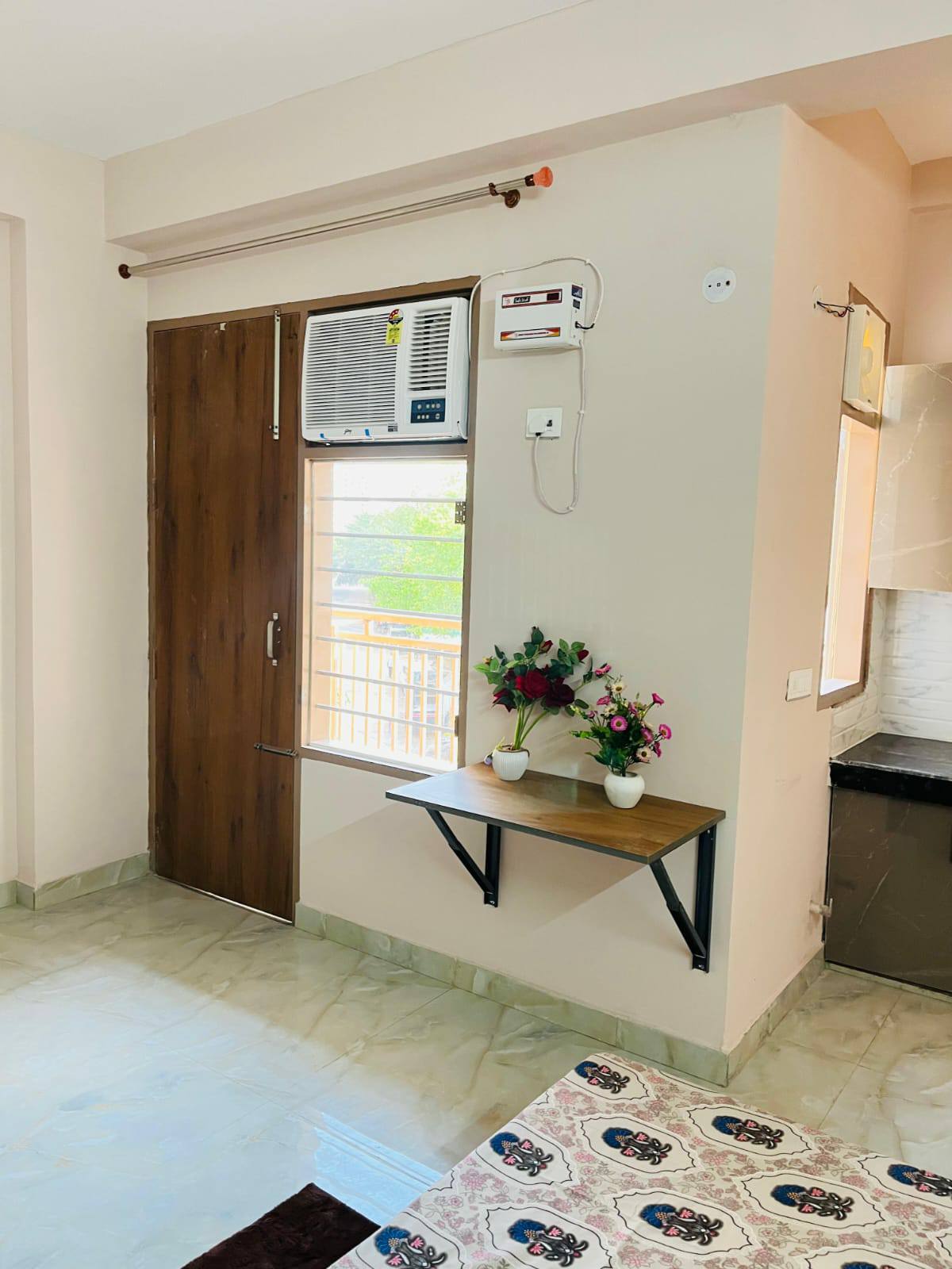 Premium 3 BHK Apartment | Sector 52, Gurgaon Fully Furnished | Ready to Move Prime Location