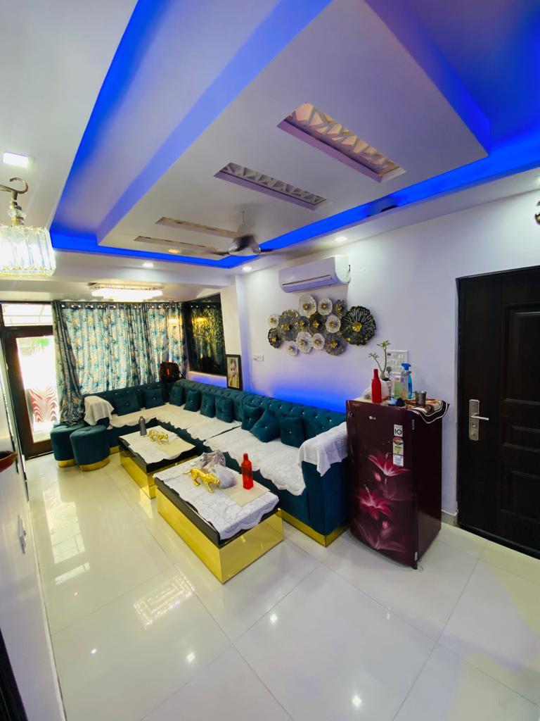 Premium 3BHK HIG Society Flat for Sale ₹1.45 Cr – Rohini, Delhi
