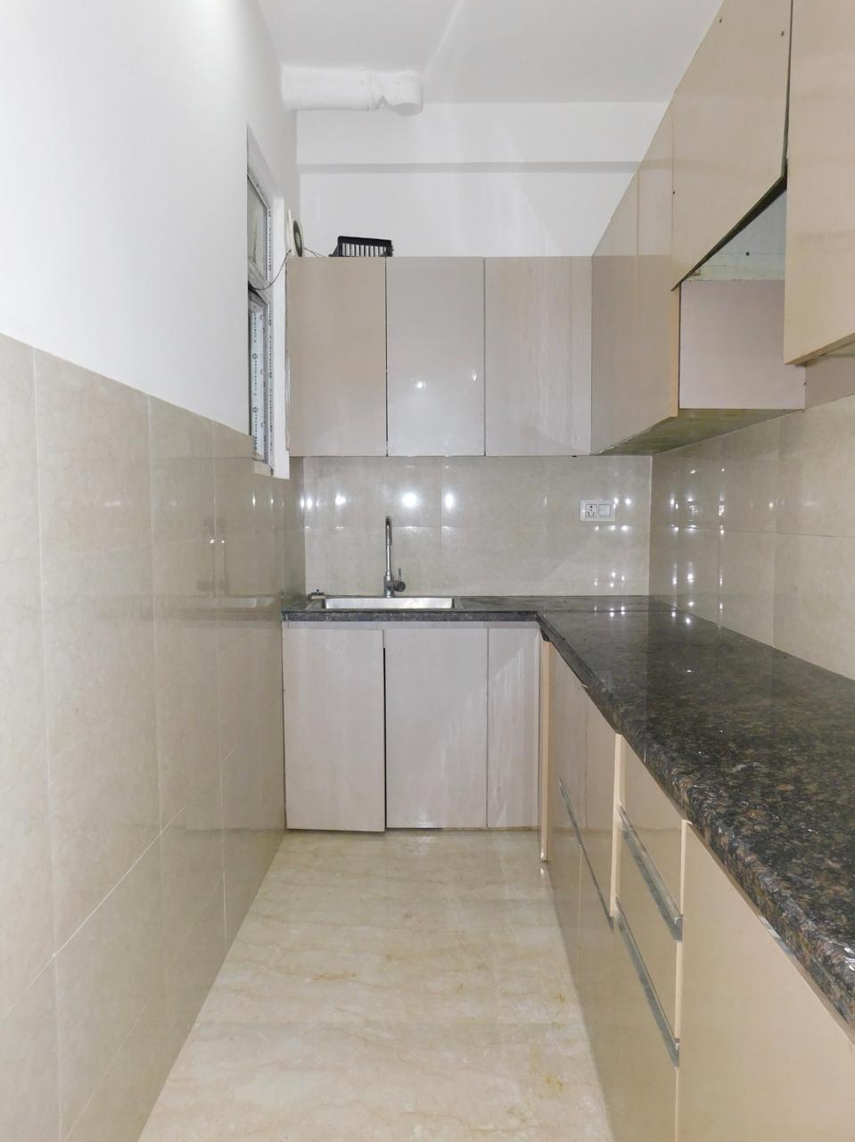 2 bhk flat Gadaipur near Chhatarpur metro station @40 Lakh