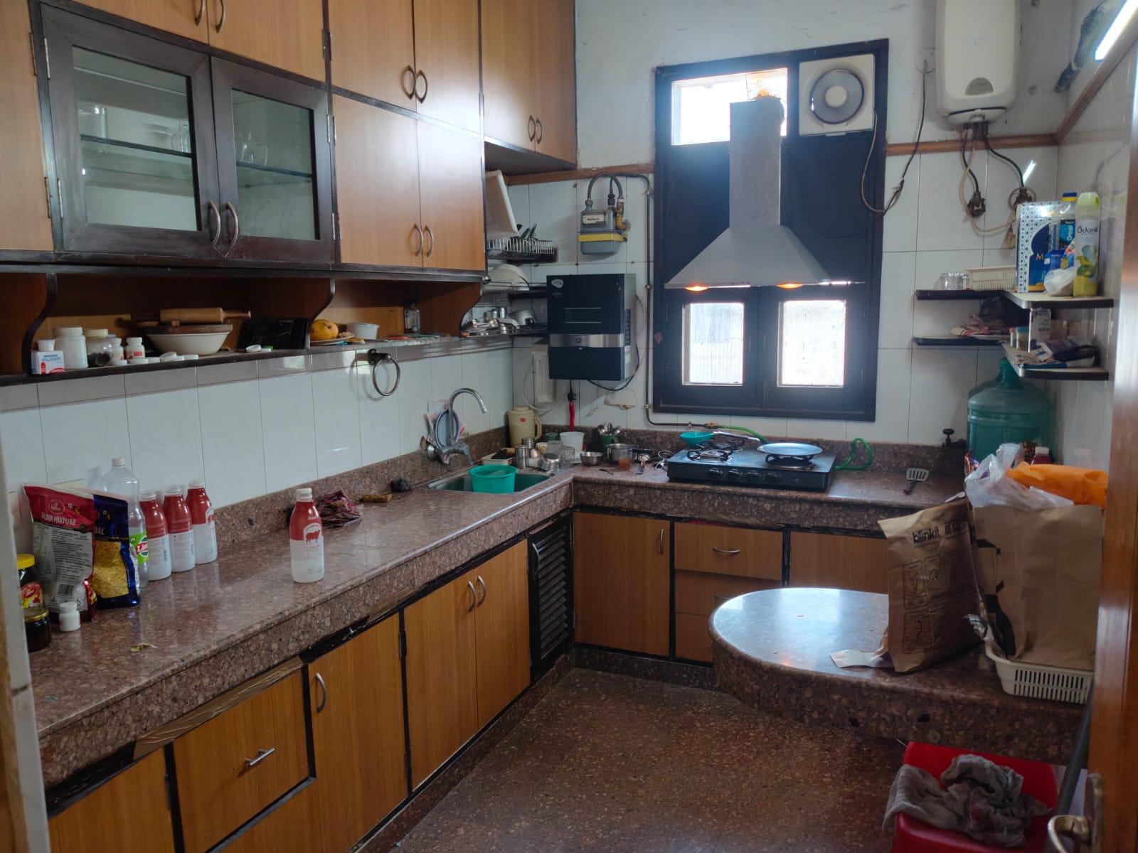 3 BHK fully Furnished flat in Vasant Vihar for rent @1,20,000