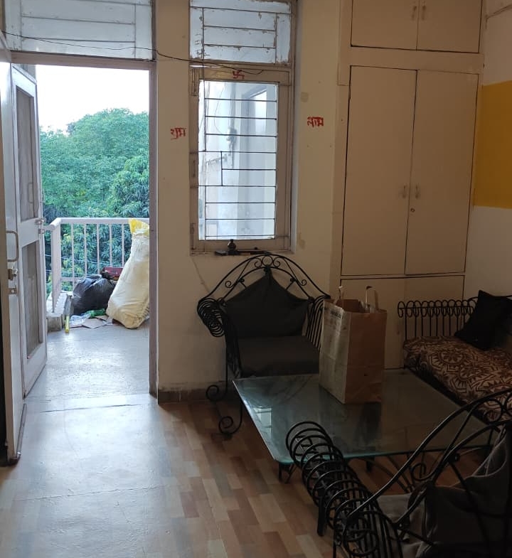 2BHK + Drawing/Dining for Rent Noida Sector 56 @22K– Prime Location