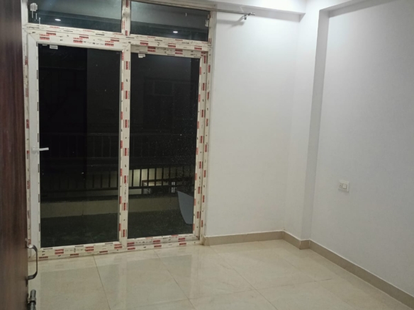 3BHK + Duplex for Sale ₹1.50 Cr – Orchid Heights, Sec 1, Greater Noida West