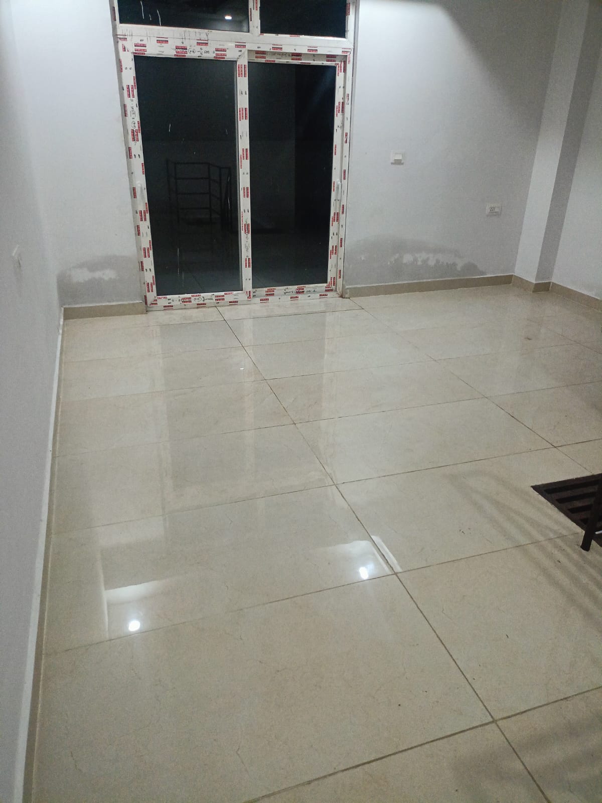 3BHK + Duplex for Sale ₹1.50 Cr – Orchid Heights, Sec 1, Greater Noida West