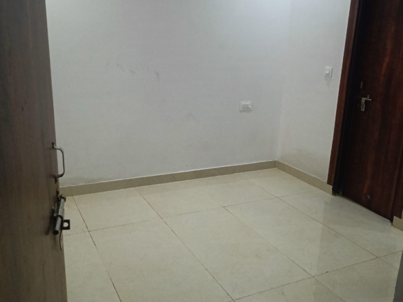 3BHK + Duplex for Sale ₹1.50 Cr – Orchid Heights, Sec 1, Greater Noida West