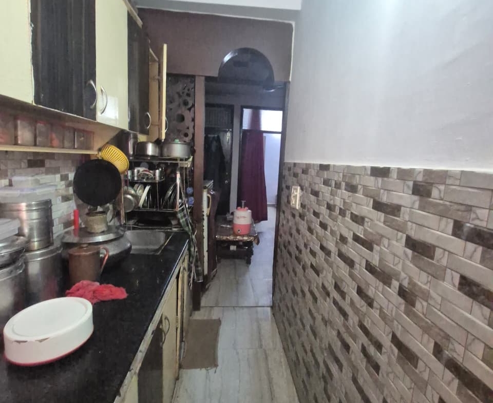 2BHK for Sale – Dwarka Sector 3 @25 Lakhs (Jain Colony Part-III)