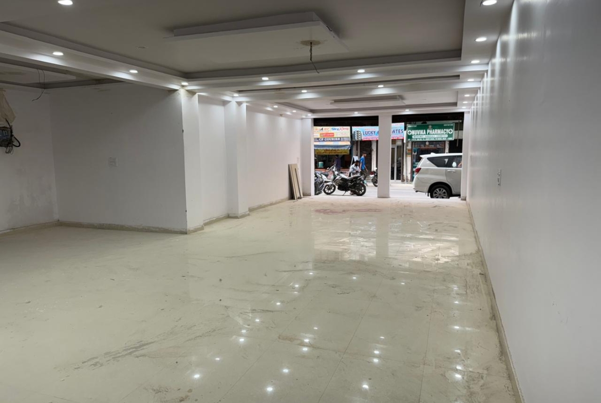 rime Commercial Space for Sale ₹4.75 Cr– Tri Nagar Main Road