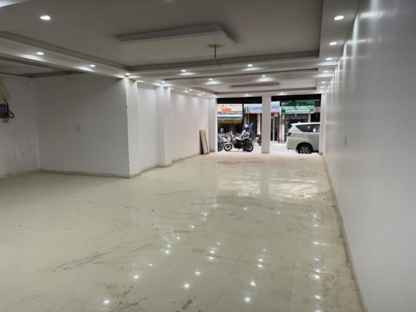 rime Commercial Space for Sale ₹4.75 Cr– Tri Nagar Main Road