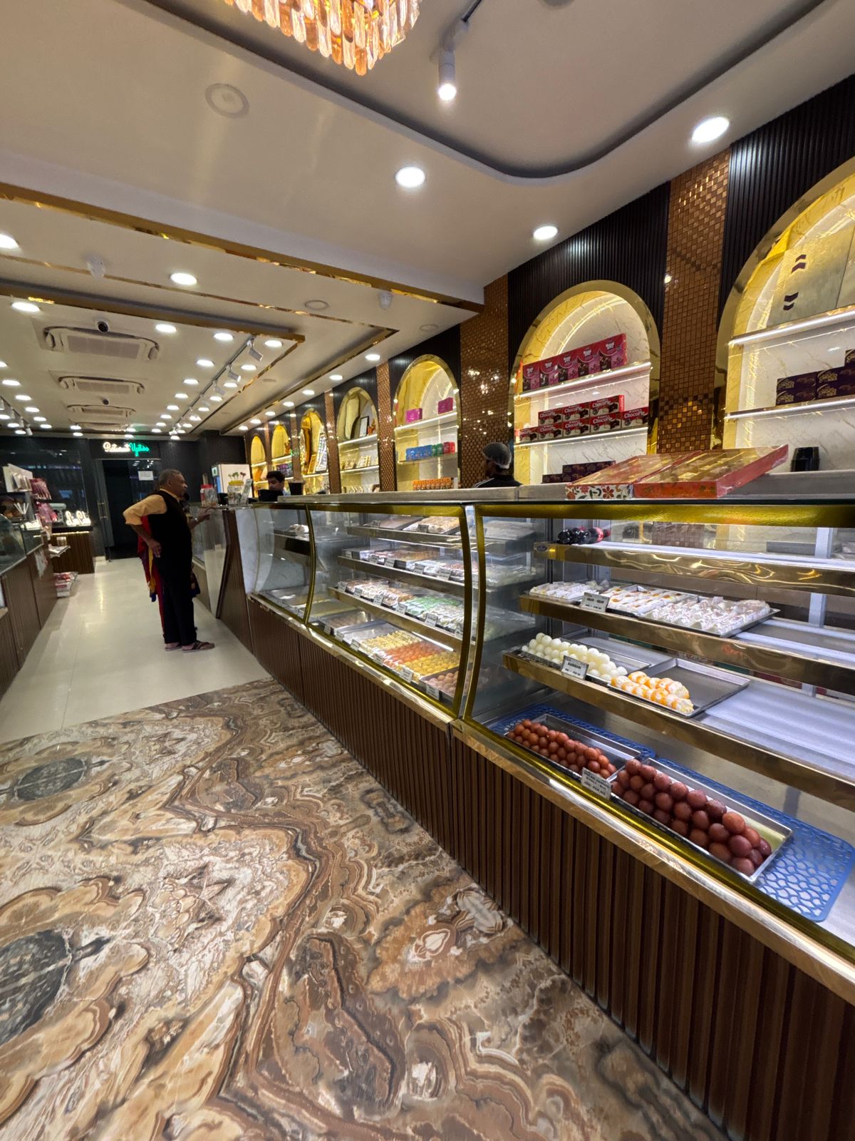 Premium Commercial Building for Sale Near Palam Metro 13.5Cr only | Restaurant • Café • Bakery