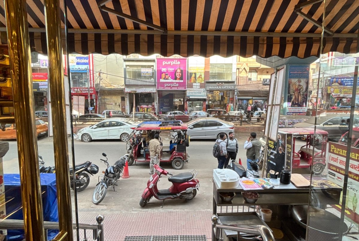 Premium Commercial Building for Sale Near Palam Metro 13.5Cr only | Restaurant • Café • Bakery
