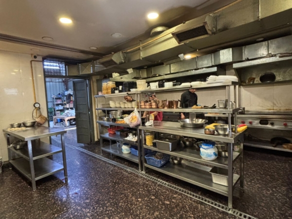 Premium Commercial Building for Sale Near Palam Metro 13.5Cr only | Restaurant • Café • Bakery