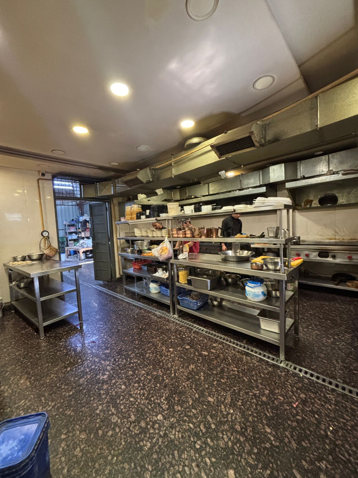 Premium Commercial Building for Sale Near Palam Metro 13.5Cr only | Restaurant • Café • Bakery