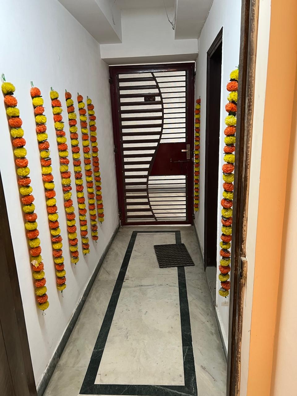 WhatsApp Image 2026-05-06 at 14.11.16 (1) Luxury 4BHK Furnished Flat ₹1.75 Cr for Sale in Sector 37 Faridabad