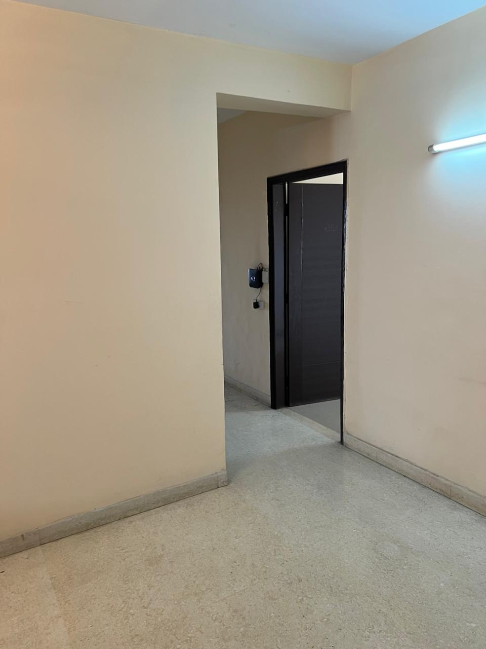 WhatsApp Image 2026-05-06 at 14.11.16 (4) Luxury 4BHK Furnished Flat ₹1.75 Cr for Sale in Sector 37 Faridabad
