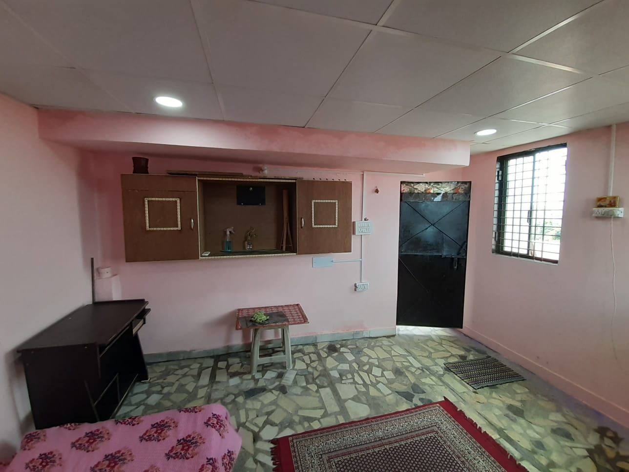 3 BHK Top Floor for Sale Only ₹30 Lakhs | Shahdara, Delhi |