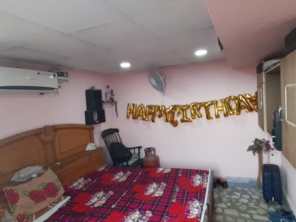 3 BHK Top Floor for Sale Only ₹30 Lakhs | Shahdara, Delhi |