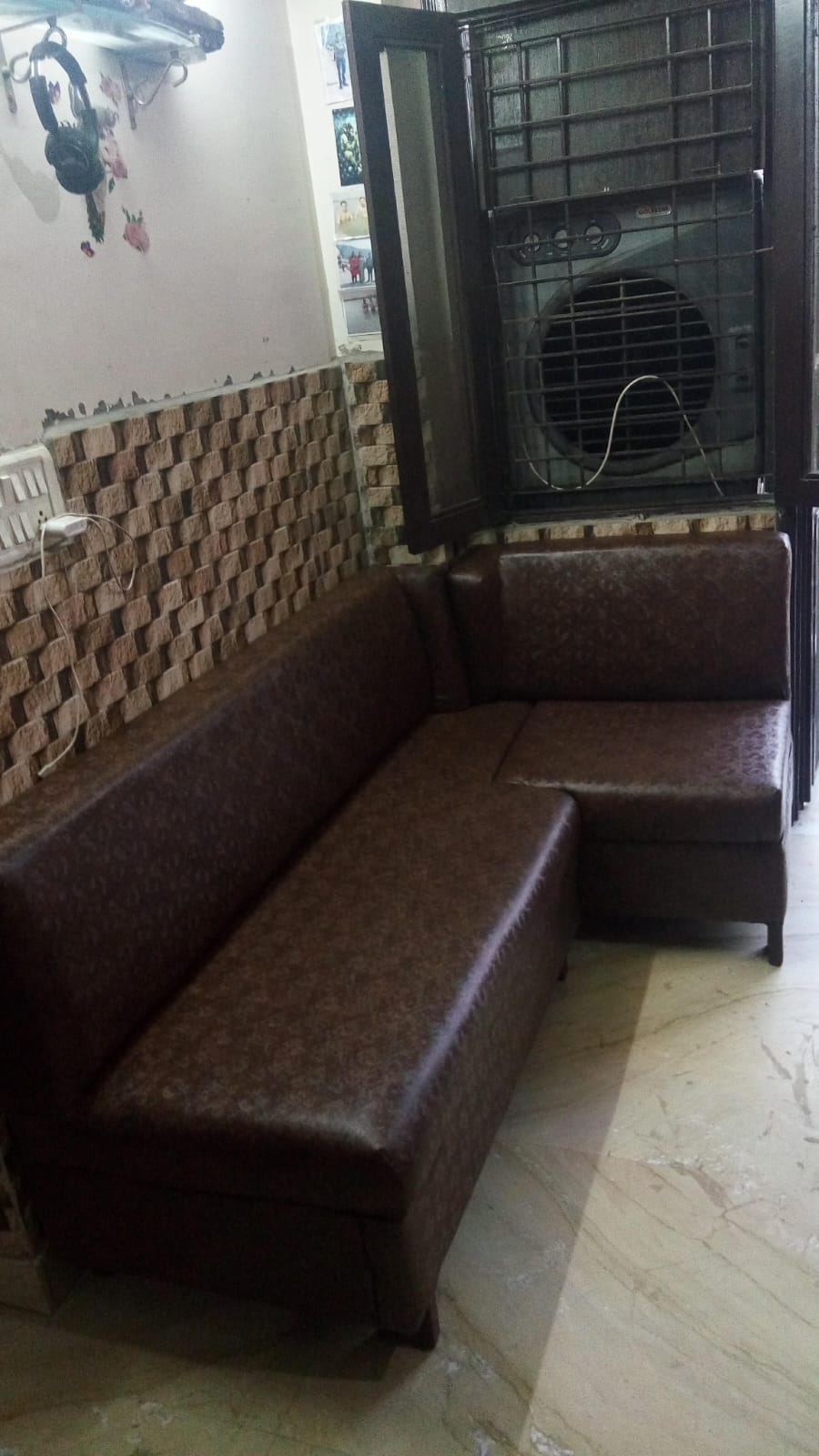 3 BHK Top Floor for Sale Only ₹30 Lakhs | Shahdara, Delhi |