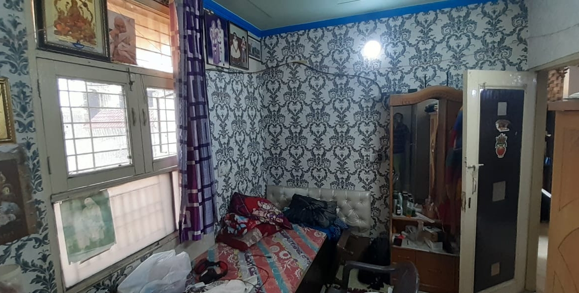 3 BHK Top Floor for Sale Only ₹30 Lakhs | Shahdara, Delhi |