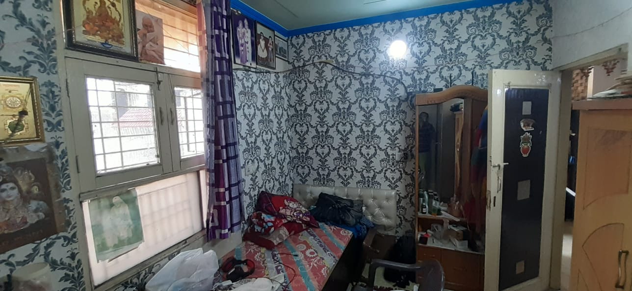 3 BHK Top Floor for Sale Only ₹30 Lakhs | Shahdara, Delhi |