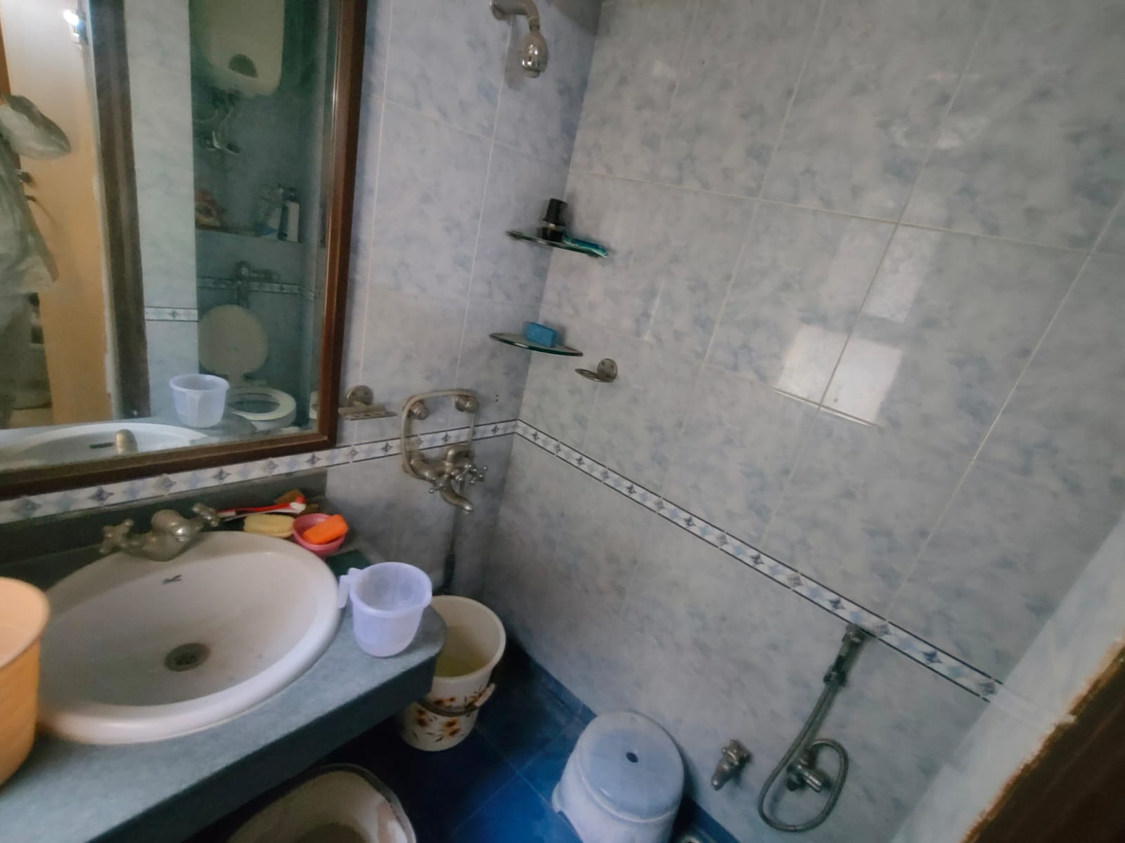 3 BHK fully Furnished flat in Vasant Vihar for rent @1,20,000