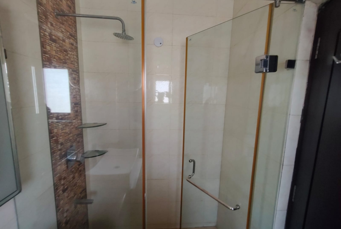 3 BHK fully Furnished flat in Vasant Vihar for rent @1,20,000