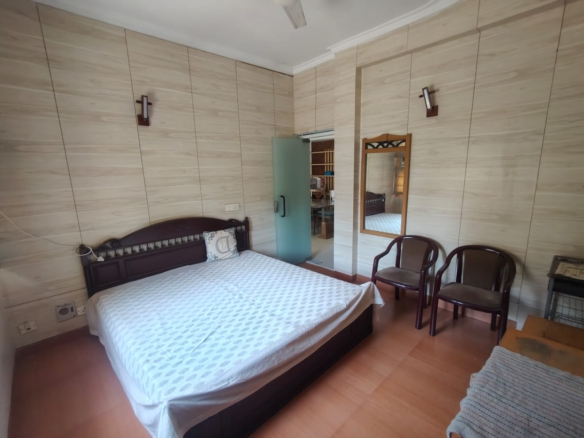 3 BHK fully Furnished flat in Vasant Vihar for rent @1,20,000