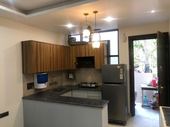 Premium 2 BHK Flat on Rent in Janakpuri