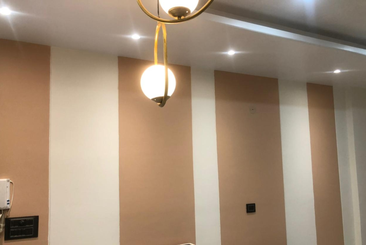 Premium 2 BHK Flat on Rent in Janakpuri