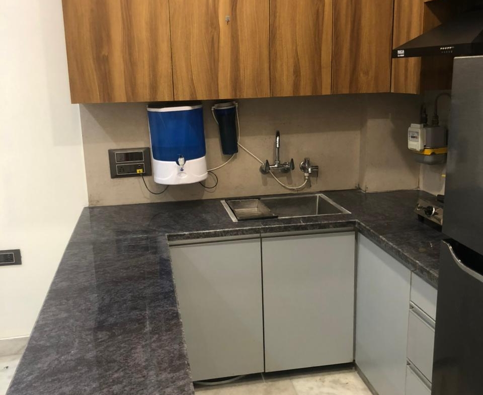 Premium 2 BHK Flat on Rent in Janakpuri