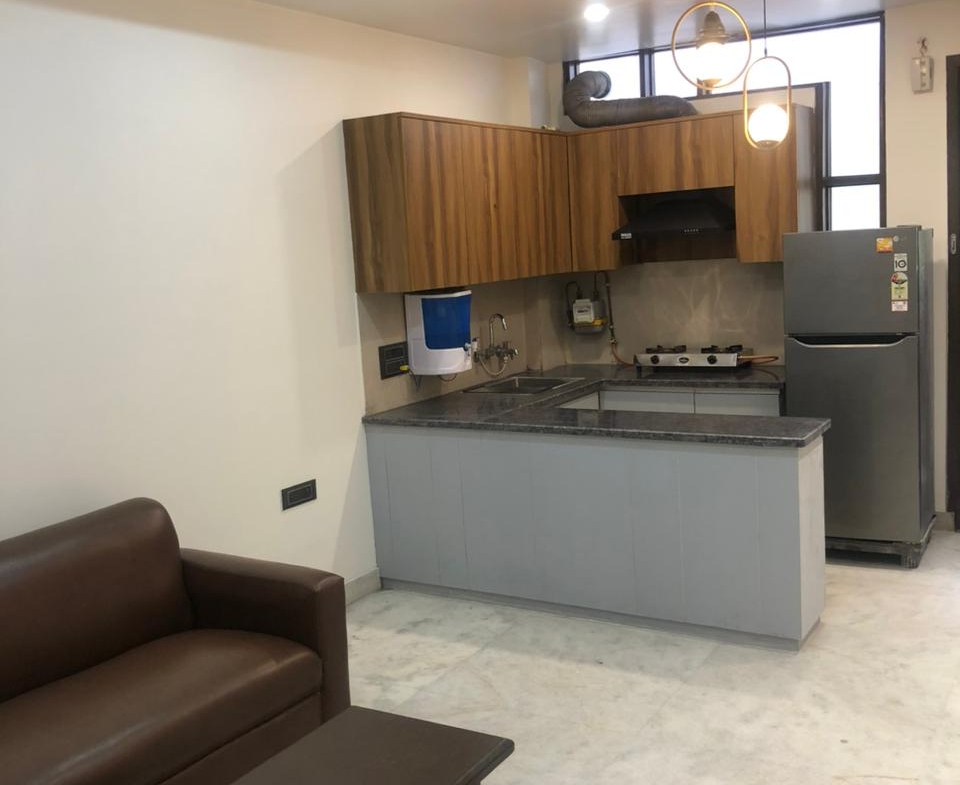 Premium 2 BHK Flat on Rent in Janakpuri