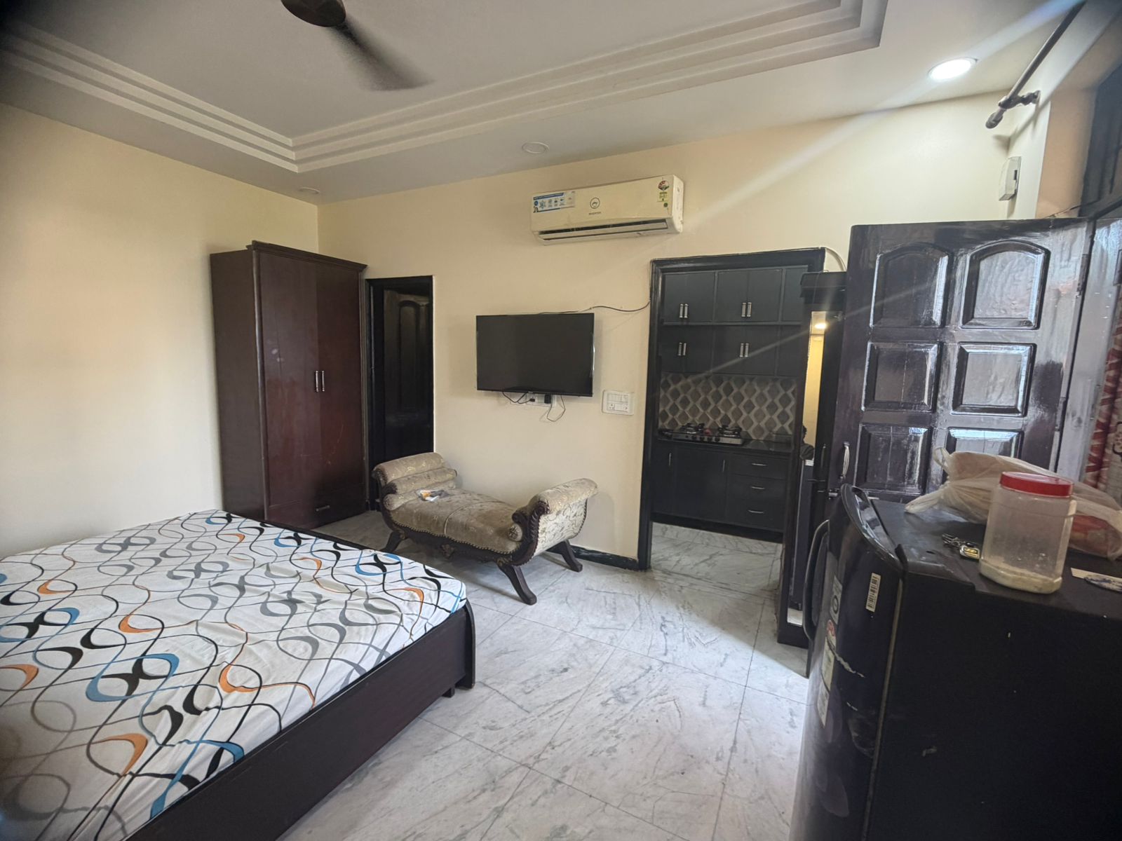 WhatsApp Image 2026-05-23 at 07.03.06 (1) Ultra Luxury Fully Furnished Kothi for Rent in Gurugram
